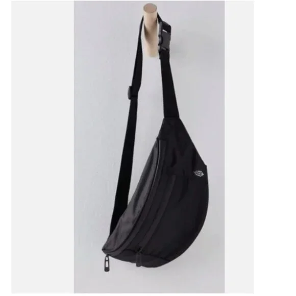 NWOT Free People Movement Ripstop Runner Bag, Black | One Size - Picture 1 of 6